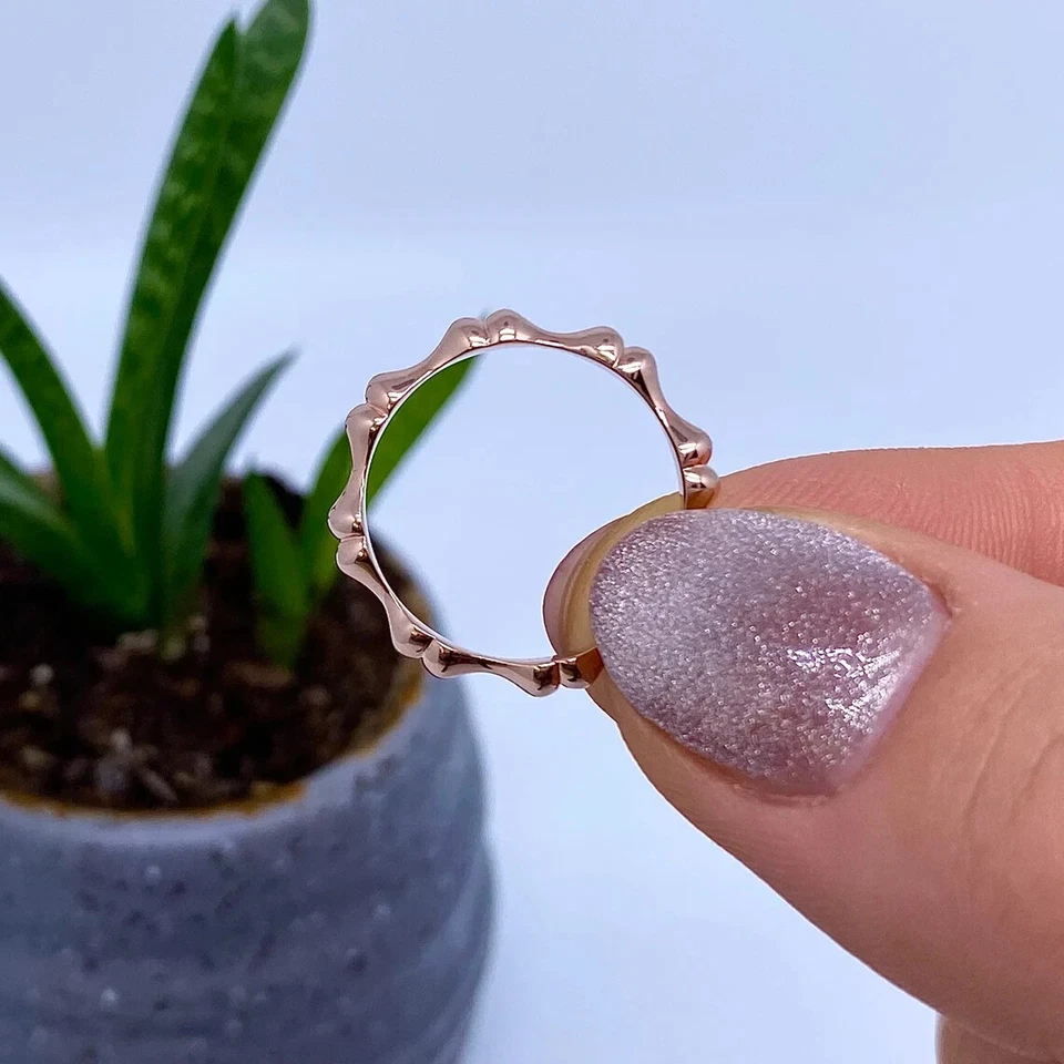 Bamboo design Ring, 14 Karat Rose Gold, size 6US - Image 2 of 4