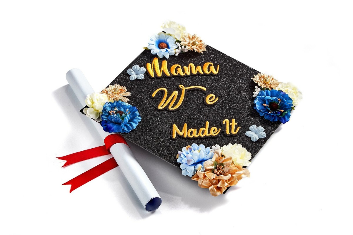 Handmade Graduation Cap Decoration Cap Topper, Gift for her, mama