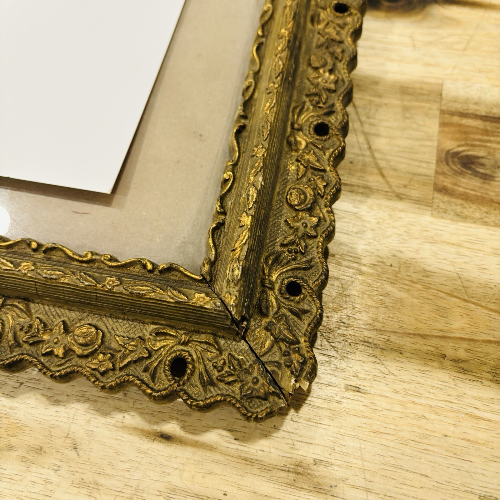 Antique Wooden Frame Gold Ornate Carved Wood Glass 15.5” x 11.5” Art Photograph