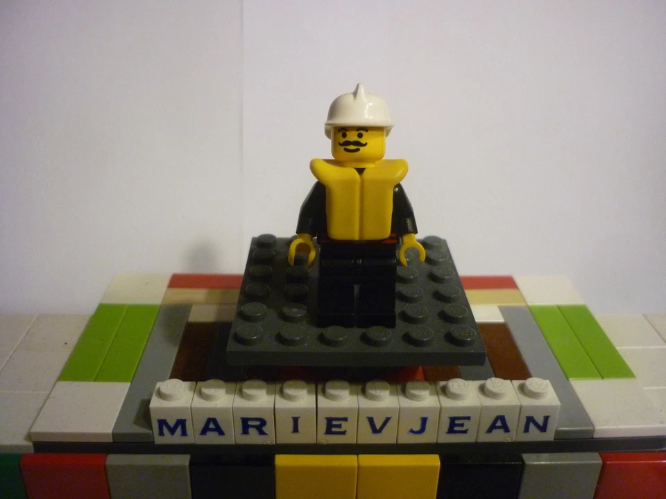 LEGO Town 1248 Fire Boat, photo 1 sur 2