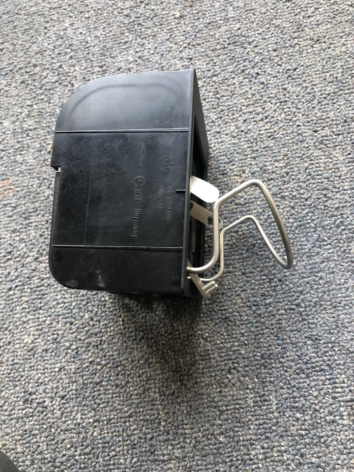 Portavasos consola BMW E39 M5 528i 525i 530i 540i 523i 530d 525d 535i 528 TEC Foto 2 de 4