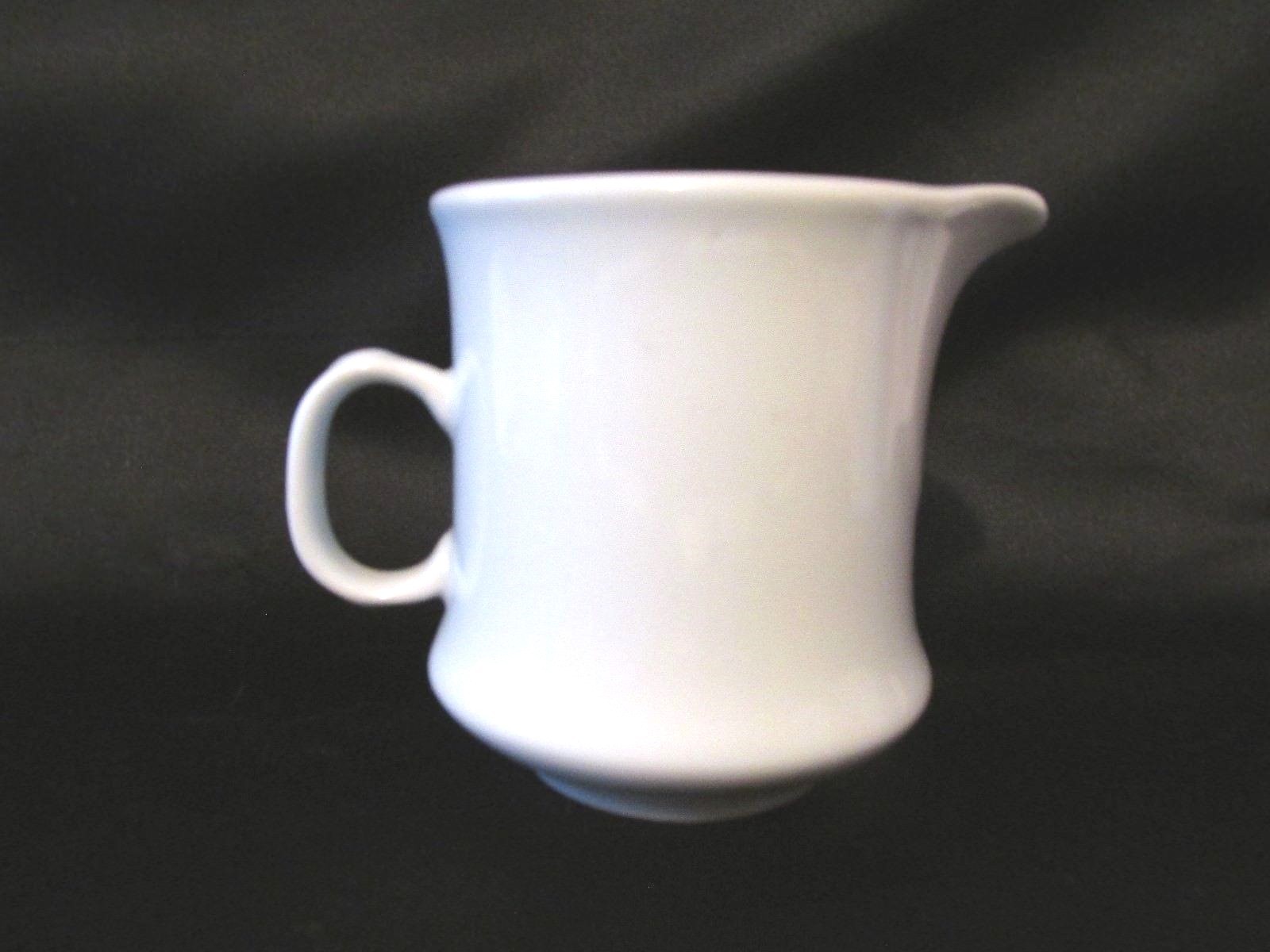 PALACE SOLITAS LYNNS FINE CHINA SUGAR & CREAMER SCALE MOTIF ALL WHITE