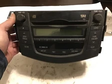 06-11 TOYOTA Rav4 Radio Stereo 6 Disc Changer MP3 CD Player 51874 Factory. A5