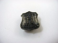 Vintage KY State Dental Association Lapel Pin Kentucky Shield Badge Antiqued