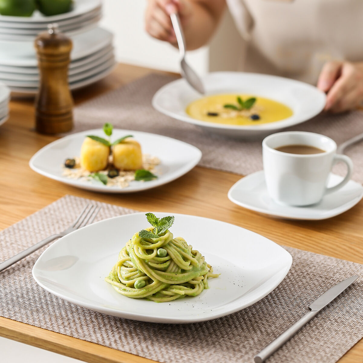 MALACASA Series Elisa, Porcelain Dinnerware Set Gray-white