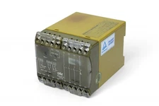 PILZ PNOZ/2 230VAC 3S 1O SAFETY RELAY 474750
