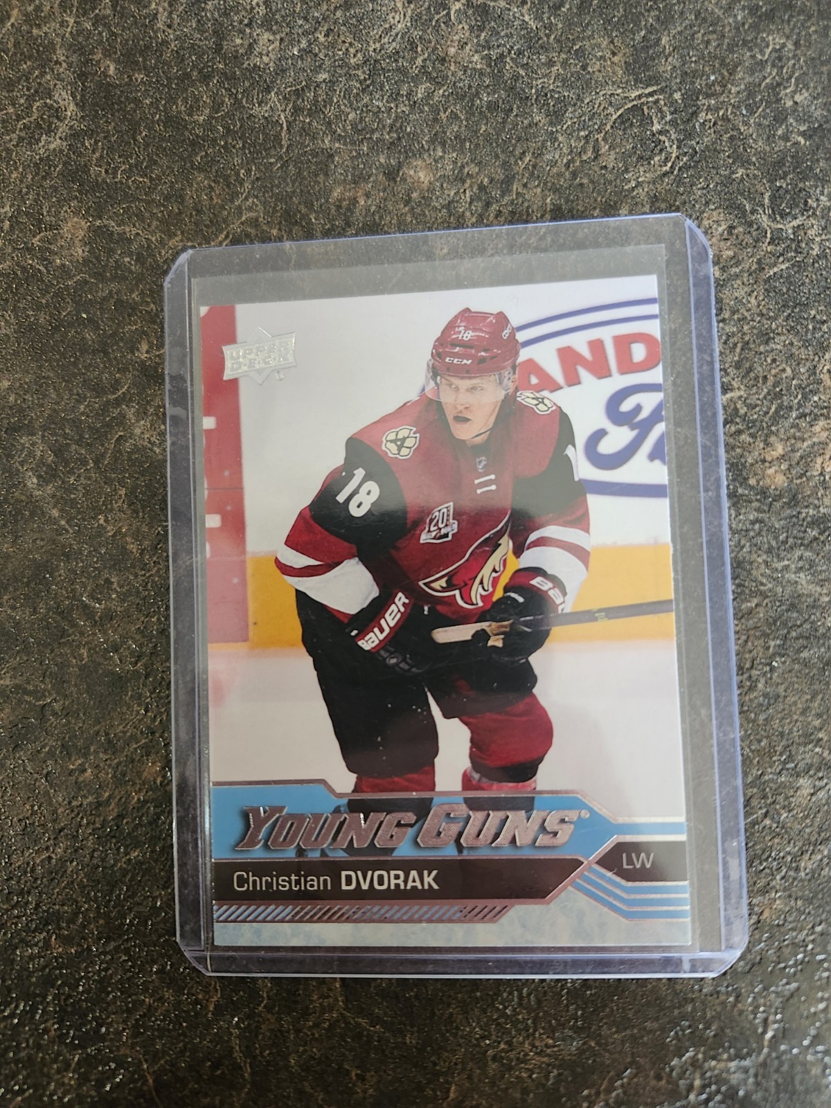 2016-17 Upper Deck Series 1 Young Guns Christian Dvorak YG RC Card# 235