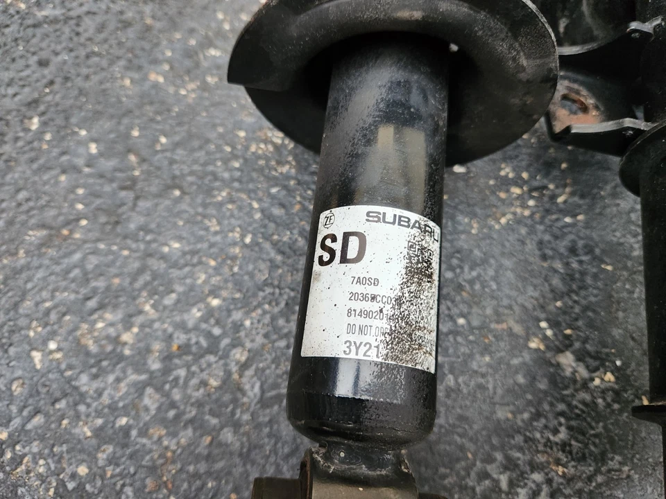 2024 丰田 GR86 原始设备制造商 Sachs 前减震器 全部 4 件,性能套件 二手 — 第 4/4 张图片