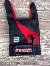 Brunswick Right hand Wrist Support Bowling Glove Size Small