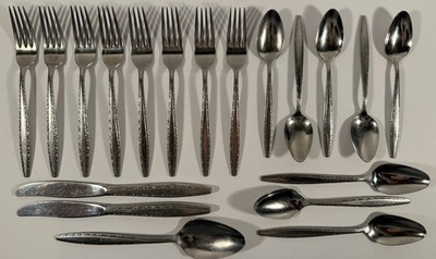 19 pc International Decorator FASCINATION Stainless Flatware - 1971 Glossy USA