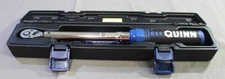 Quinn ~ 3/8-In Drive 20 to 100 ft-lb Click Torque Wrench In Molded Plastic Case