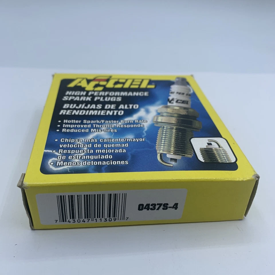 Комплект из 4 высокопроизводительных свечей зажигания Accel U-Groove Shorty 0437S - Изображение 2 из 2