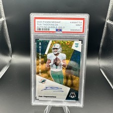 2020 Panini Mosaic - Autographs No Huddle Tua Tagovailoa  Gold /10 (AU, RC)