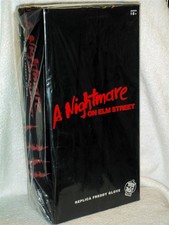 A Nightmare on Elm Street - Deluxe Freddy Krueger Prop Glove FUNKO POP NEW