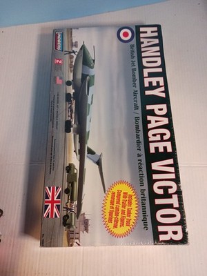 Lindberg model Handley Page Victor 1:96 Brtish Jet Bomber. skill 2 # 70565 10up