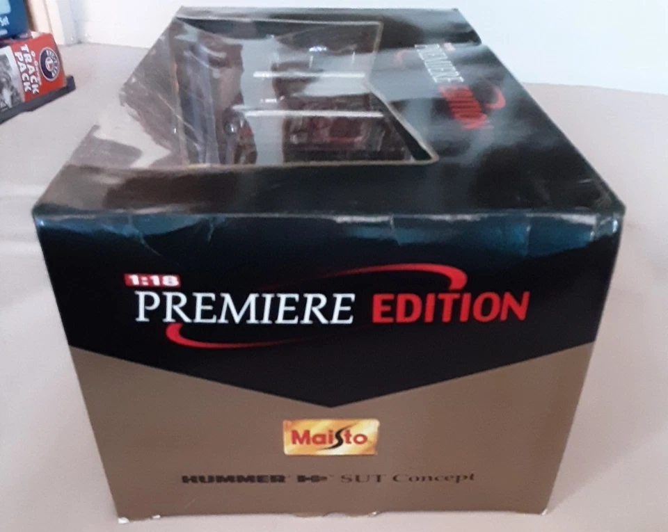 Maisto Special Edition Hummer H2 SUT Concept, scale 1:18 Brugandy Diecast Car - Image 3 of 4