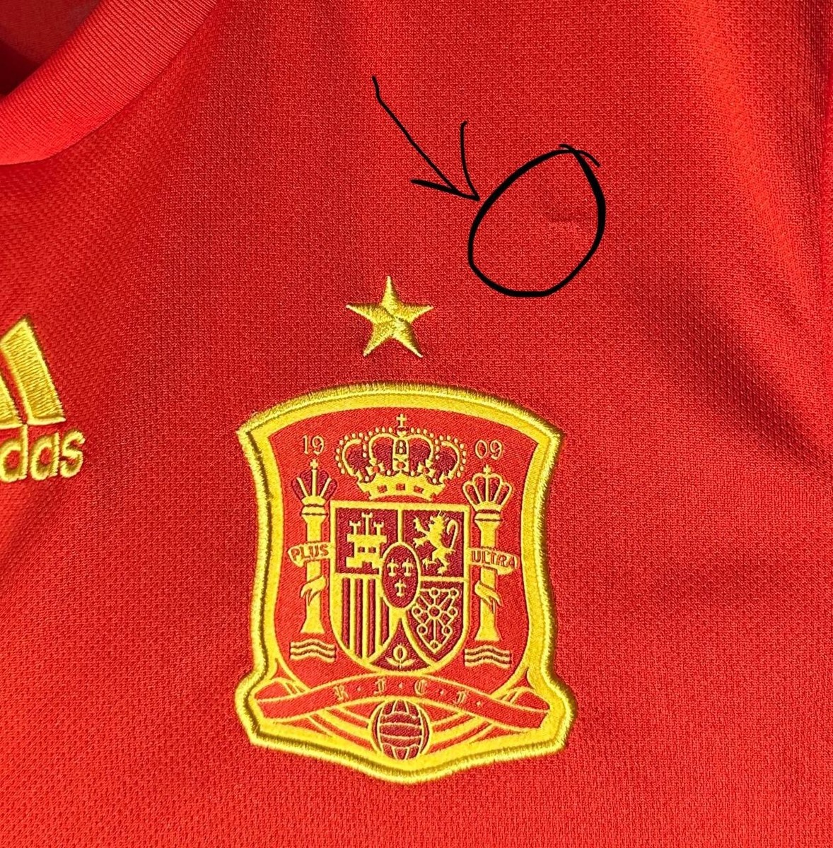 Spain Home Adidas 2017 Soccer Football shirt Jersey Red CX5355