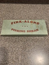 Vintage Pink -Along Pinking Shears In Original Box Metal Jagged Edge