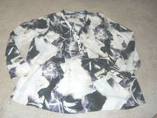 nwt simply vera white , purple tye dyed look long sleeves top . size xlarge