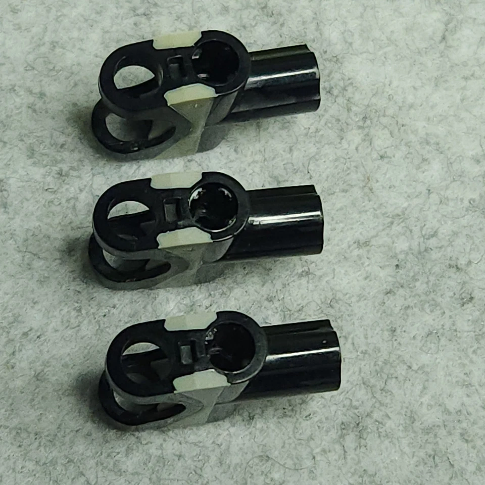 LEGO Technic Axle Connector 2x3 with Rubber Insert x1192px1 Black Qty 3 - Image 2 of 4