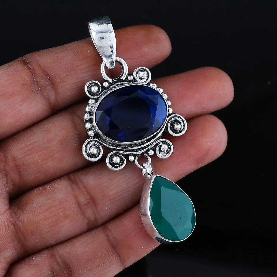 Colgante hecho a mano con piedras preciosas de zafiro azul, colgante de plata de ley 925, tamaño 1,5 pulgadas Foto 2 de 3