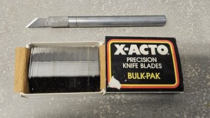 X-ACTO #2 Knife & 100 Bulk Blades for Medium Cutting and Trimming