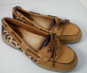 naturalizer moccasins