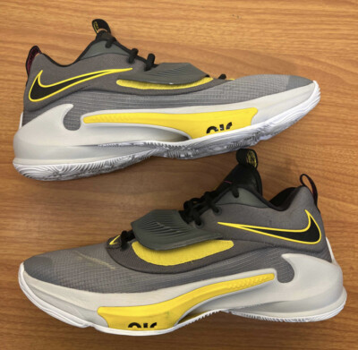 Nike Zoom Freak 3 Low Battery Grey Yellow Size 13 Sneakers DA0694