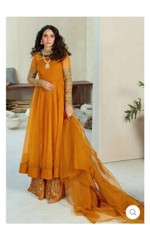  BRAND NEW DESIGNER VANYA SUIT WITH TAGS