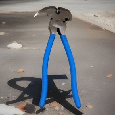 10-1/2  Fencing Prier MUTI TOOL Barbed Wire Stretch Twist Cutter Puller Hook