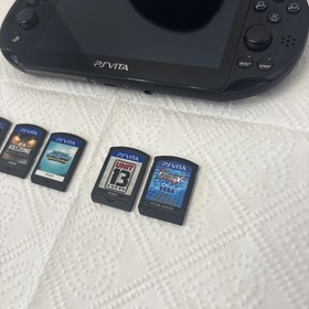 Sony PlayStation Vita Slim PS VITA PCH-2001 Black Tested W/ Games READ BELOW