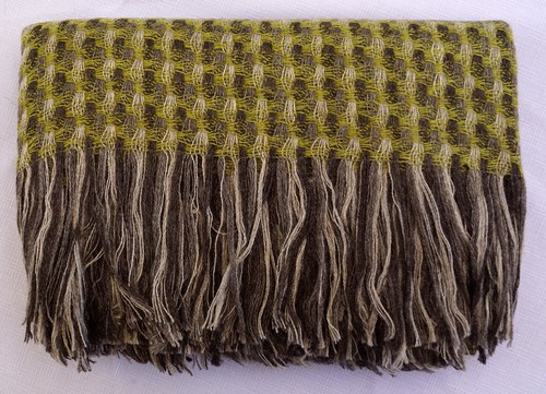 Wool Throw Blanket, Soft and Luxurious Kauri Throw - No Synthetics - Picture 5 of 5