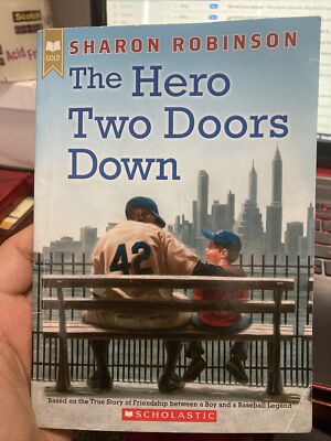 The Hero Two Doors Down Book Sharon Robinson, 9780545804523 Good Condition
