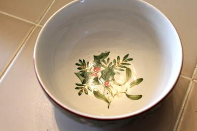 222 FIFTH CHRISTMAS FOLIAGE HOLIDAY MILTI USE BOWL 1/2