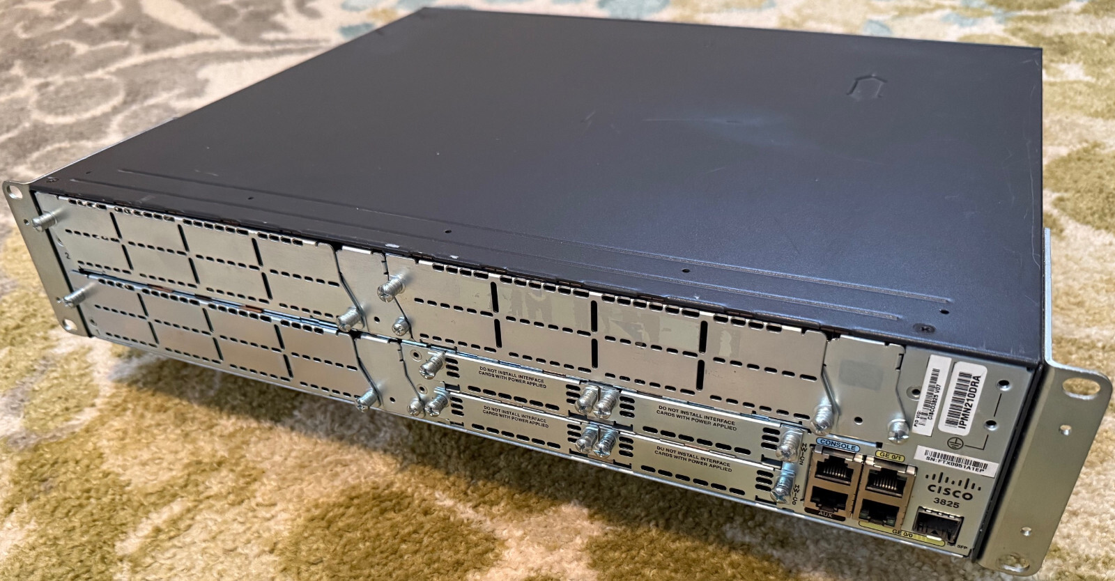 CISCO 3825 Integrated Services Router, IOS 15.1 & 12.4, 512M