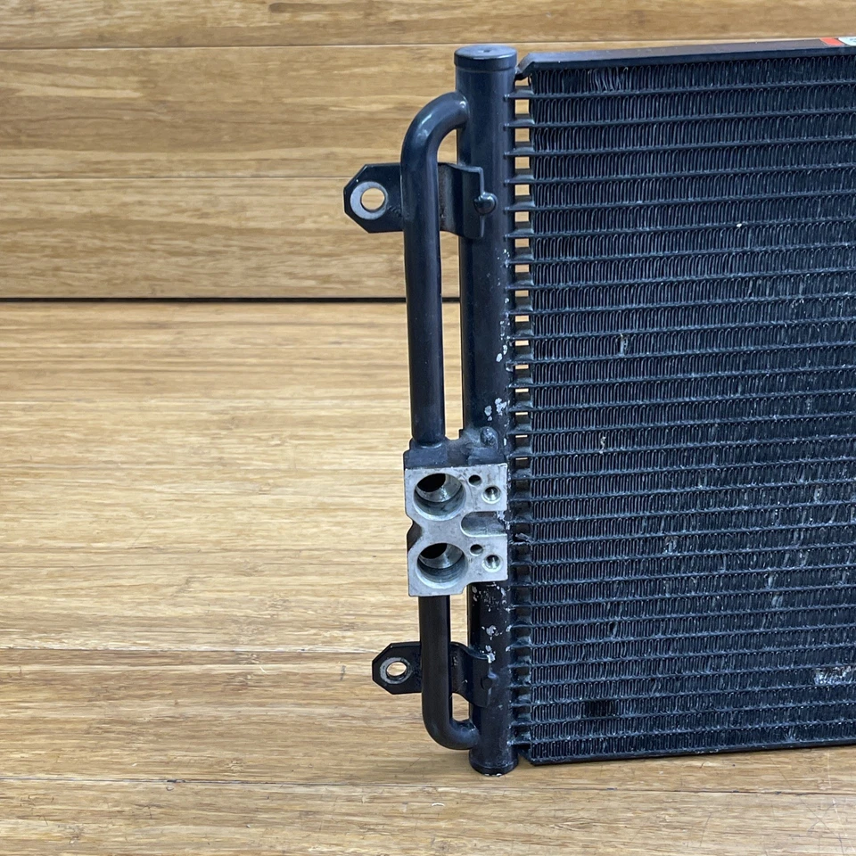 Audi R8 2018-2023 aire acondicionado condensador radiador 18 k millas Foto 3 de 4