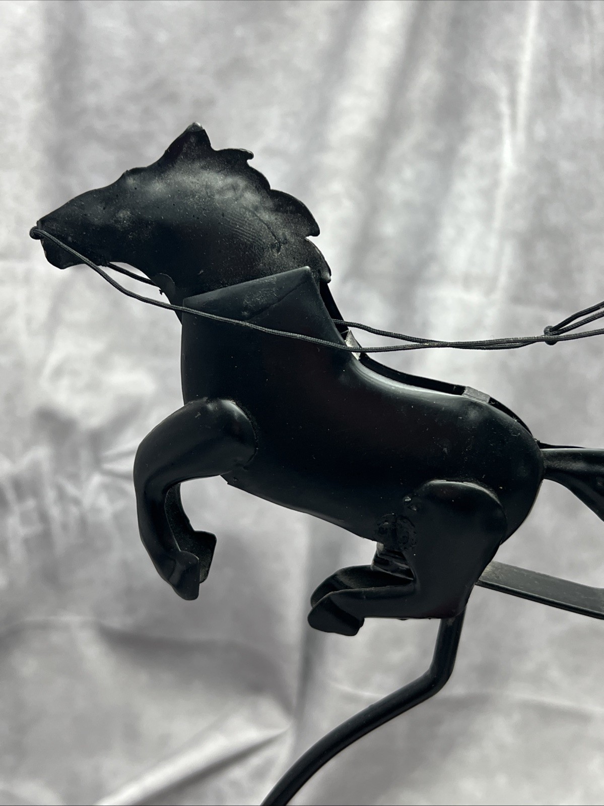 2006 Wells Fargo Horse and Stagecoach Balance Pendulum Cast Iron Toy 13.5" x 12"