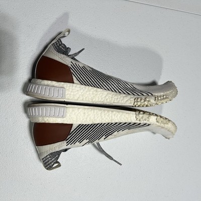 AC8233 Size 10