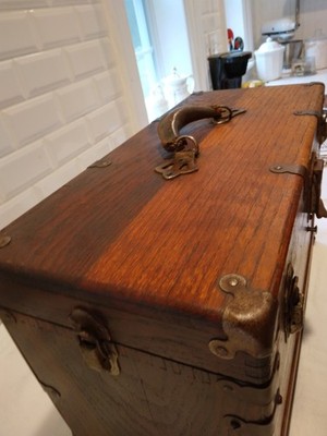 Antique 1920's or 30's Sipco {Schartow Iron Products Racine Wisconsin Tool Chest