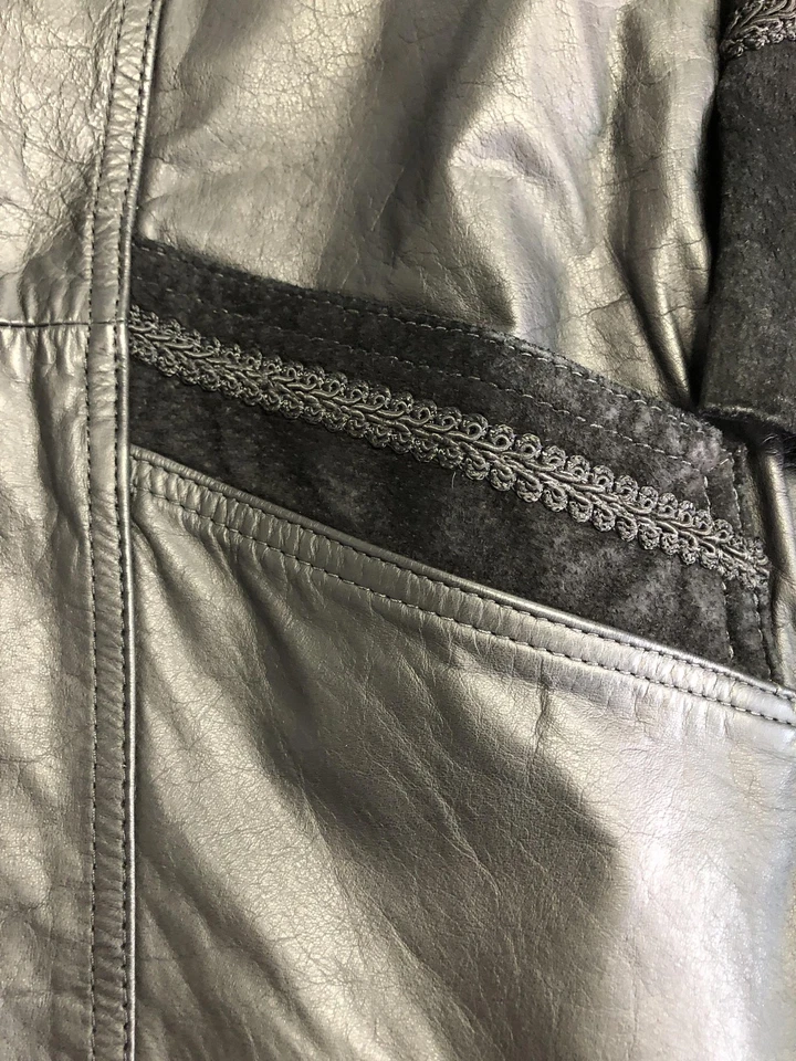 Vintage Winlit Leather Coat Womens Medium Black Paisley Embossed Suede Long 90s - Image 4 of 4