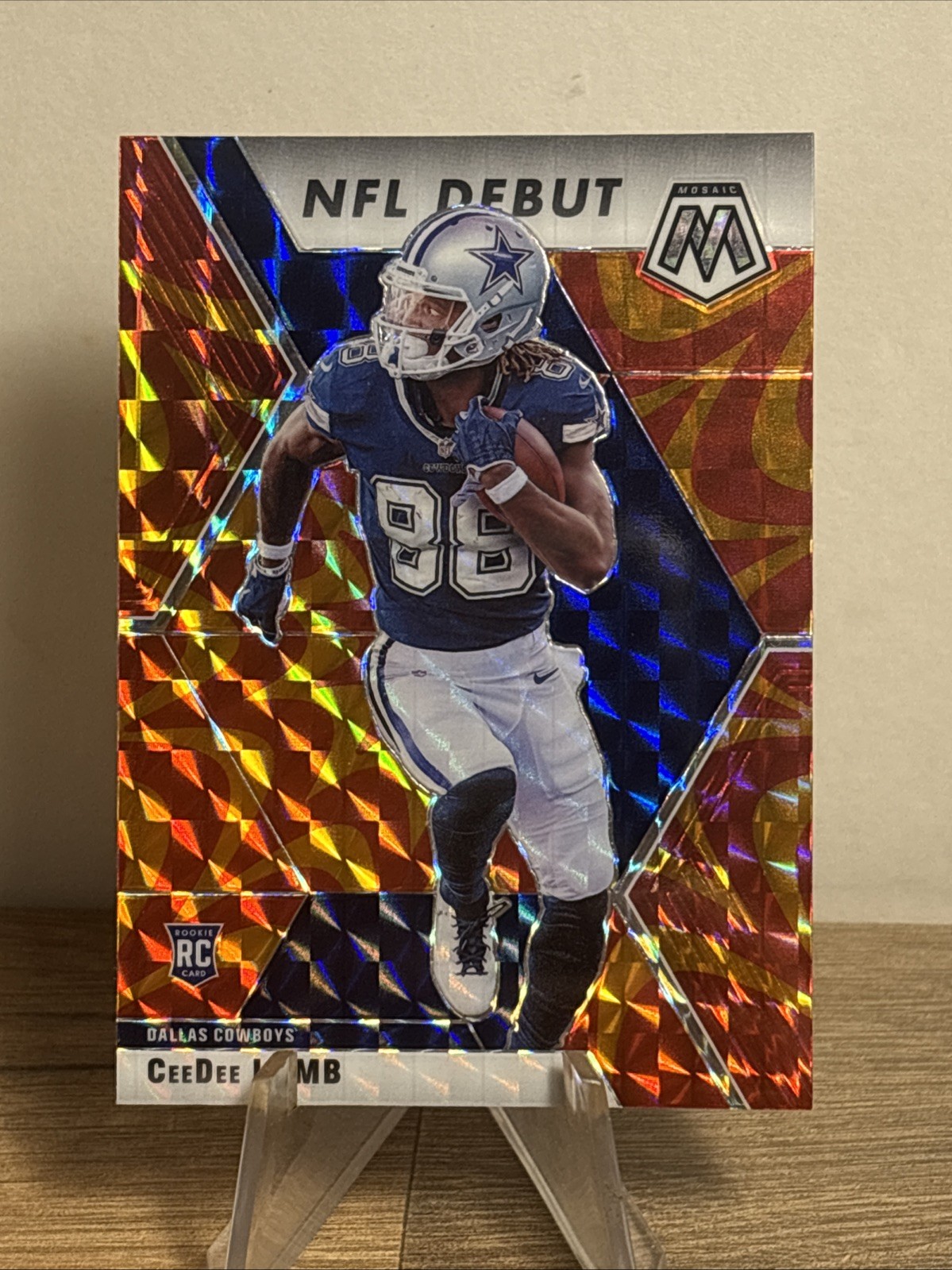 2020 Mosaic - NFL Debut CeeDee Lamb #268 Mosaic Reactive Orange Prizm (RC)