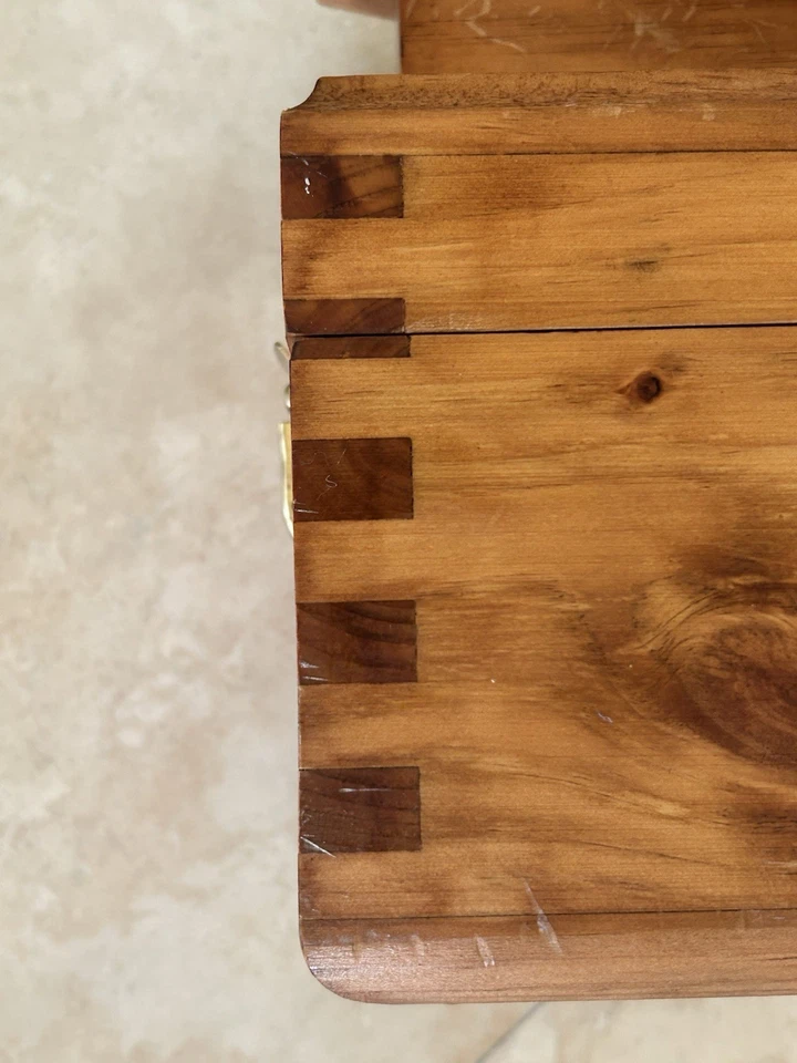 Caja valet vintage de madera Bostonian Shine Shine Foto 3 de 4