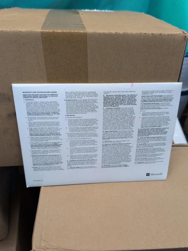 Microsoft Windows SVR STD 2022 64Bit English 1PK DSP OEI DVD 16 CORE New Sealed - Image 2 of 4