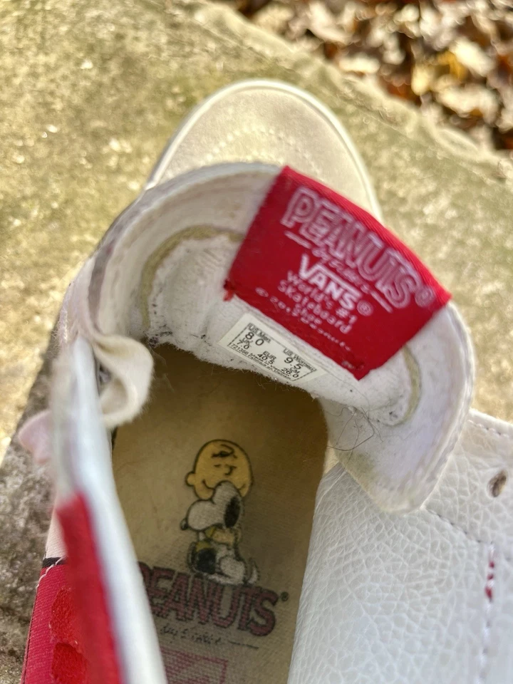 Vans Off The Wall High Top Shoes Women's 9.5 Snoopy Peanuts by Schulz Leather - Image 4 of 4