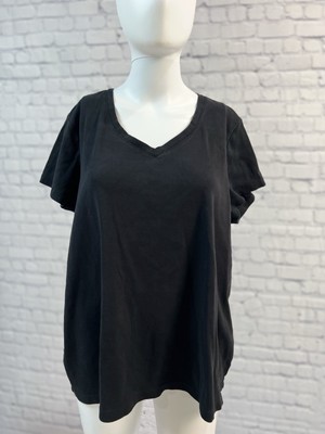 St. John's Bay Essential Tee Women's Plus 1X Short Sleeve Black Crew Neck