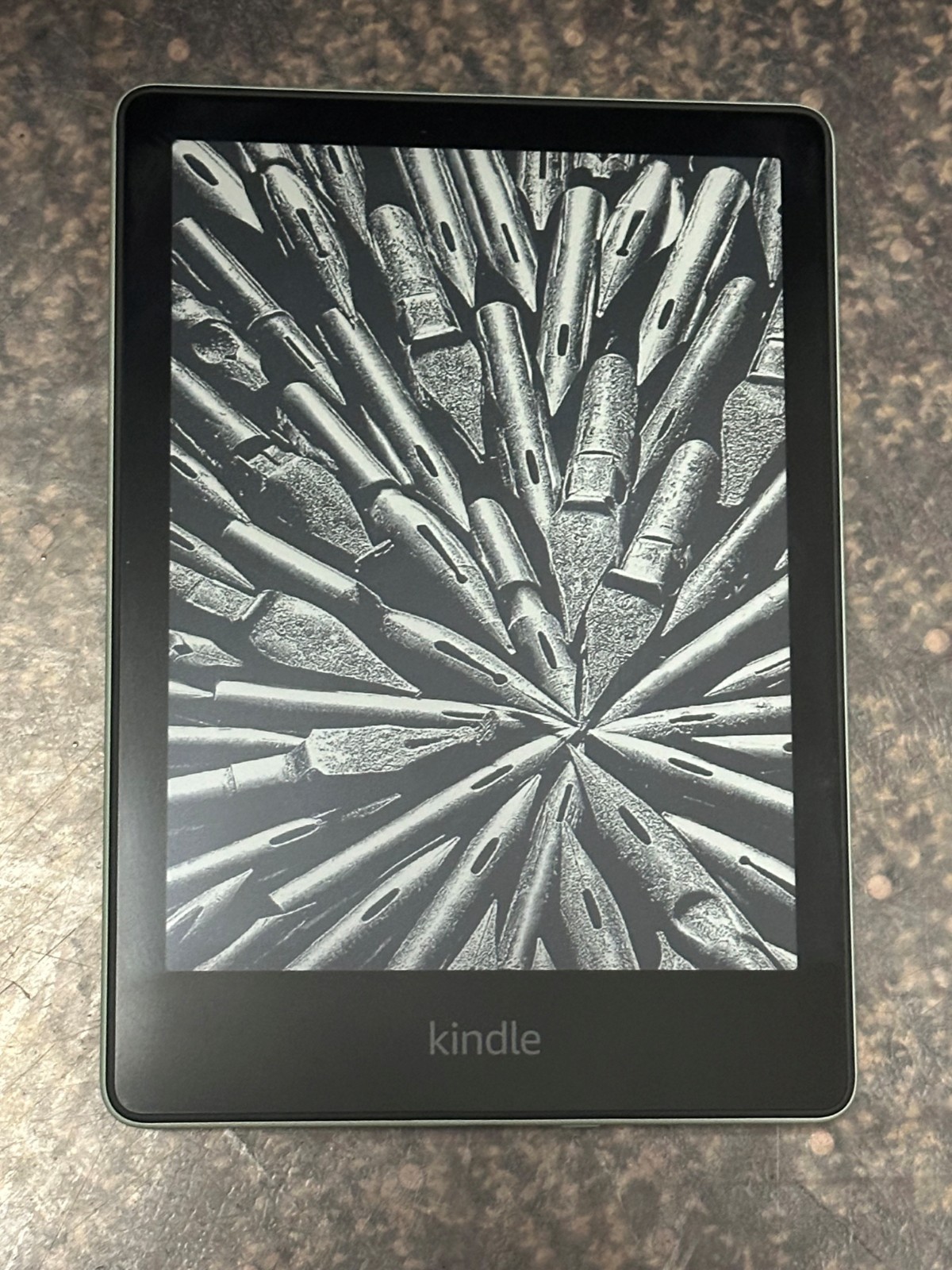 Amazon Kindle Paperwhite (11th Generation) 16GB, Wi-Fi, 6.8" - Agave Green