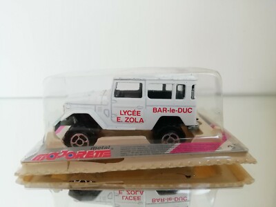 Majorette 4x4 Toyota Jeep Refuge De Cathy in weiß in Box