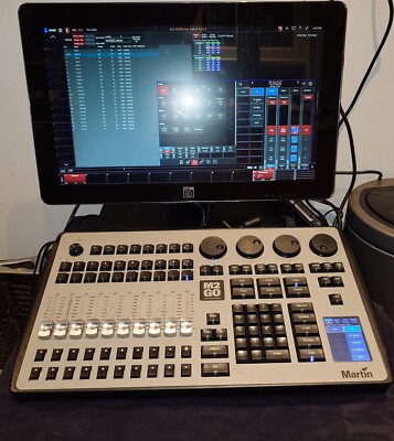 Martin M2GO LIGHTING CONSOLE (DMX DESK) UK