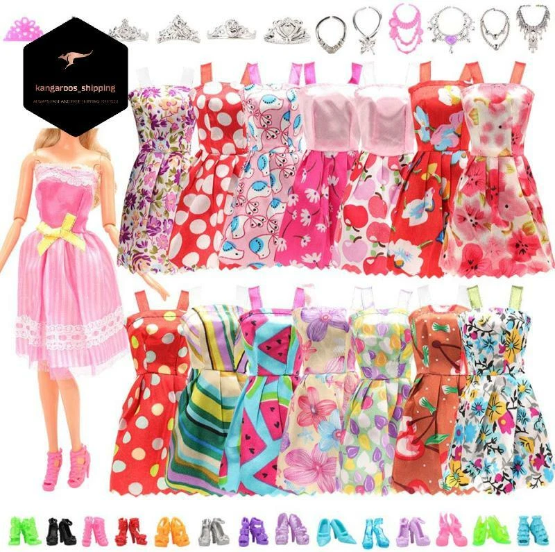 Consulta Competidores El otro día Muneca Barbie Inmenso Lote De Accesorios De Moda Ropa Zapatos Vestido  Fiesta | eBay