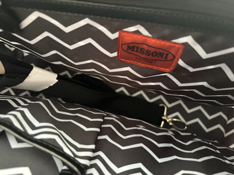 Missoni для целевой путешествий сумка с короткими ручками зигзаг ручная кладь черный/белый новый с Ярлыками читать описание - Изображение 2 из 3